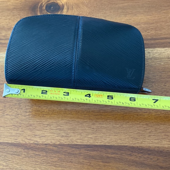 Louis Vuitton Luna Epi Wallet - Picture 9 of 10